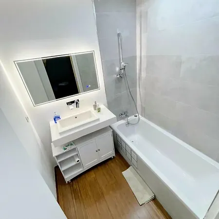 Monte-carlo Formula One 4*