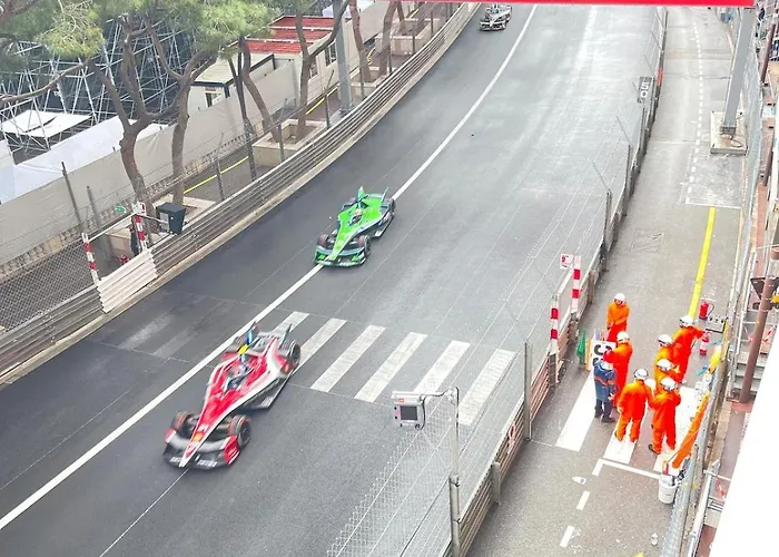 Monte-carlo Formula One B&B